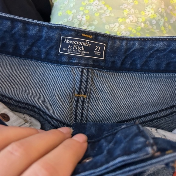 Abercrombie & Fitch Floral Embroidered Y2K Denim Skirt - Picture 3 of 4